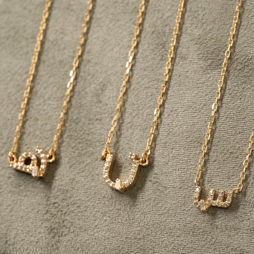 CA–LOVE–GRAPHY NECKLACE - SINGLE LETTER - PAVED - ن