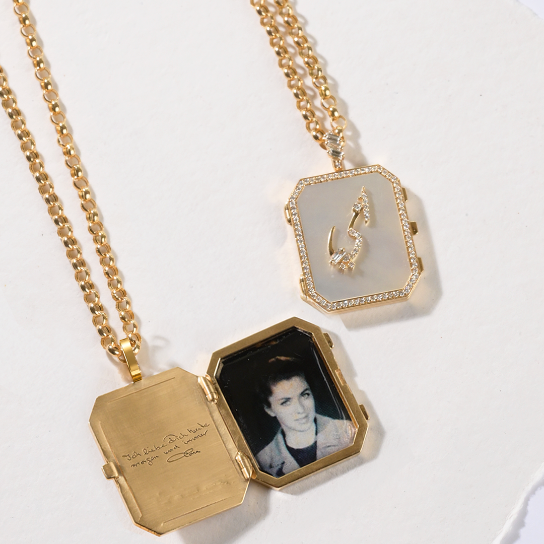 Tales & Treasures- Locket Family Picture Pendant - Paved - Charmaleena Jewellery - Diamond Jewellery - Tales & Treasures