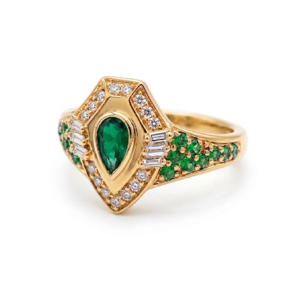 Golden -Shield Emerald Ring- paved in Diamonds - Yellow Gold