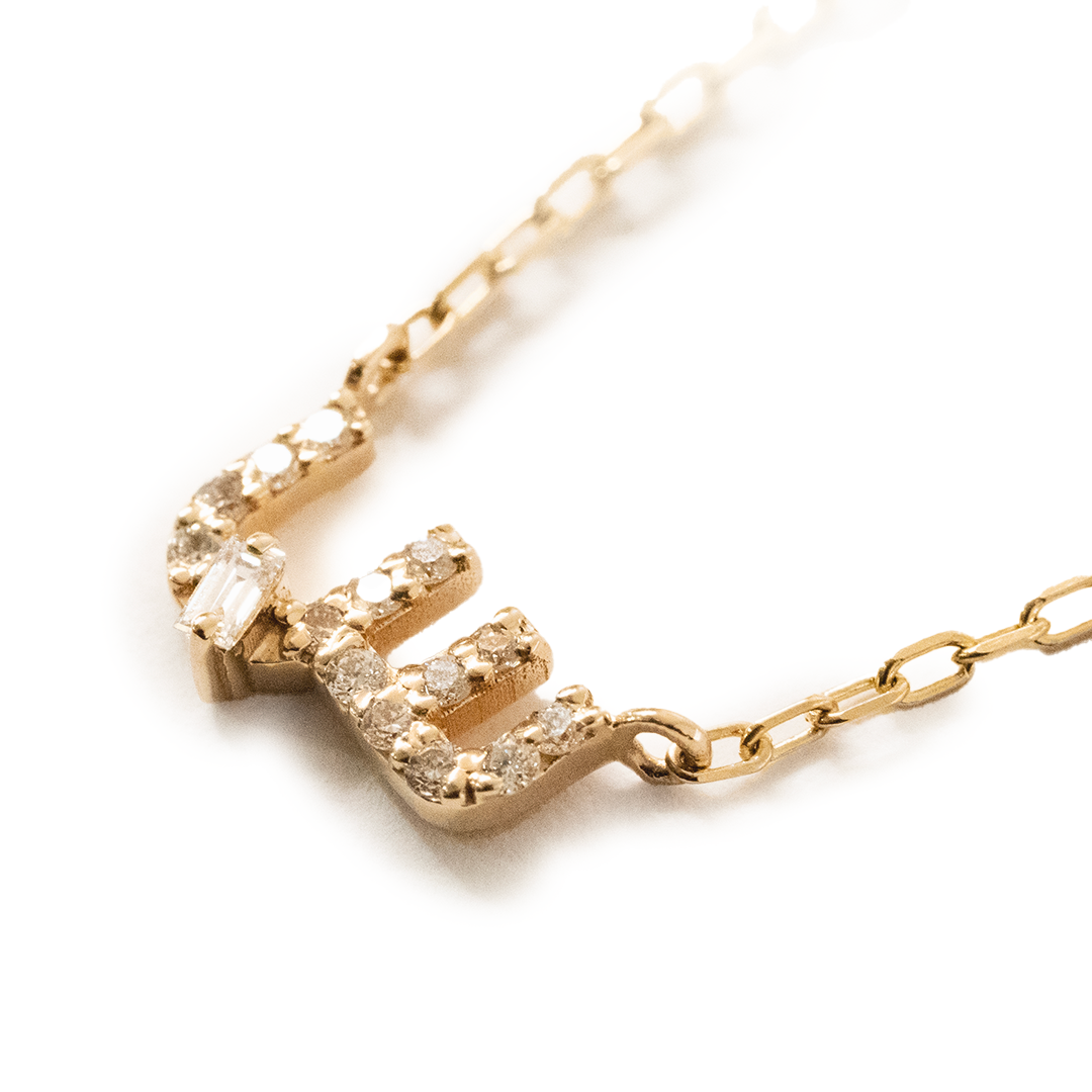 CA–LOVE–GRAPHY NECKLACE - SINGLE LETTER - PAVED - س