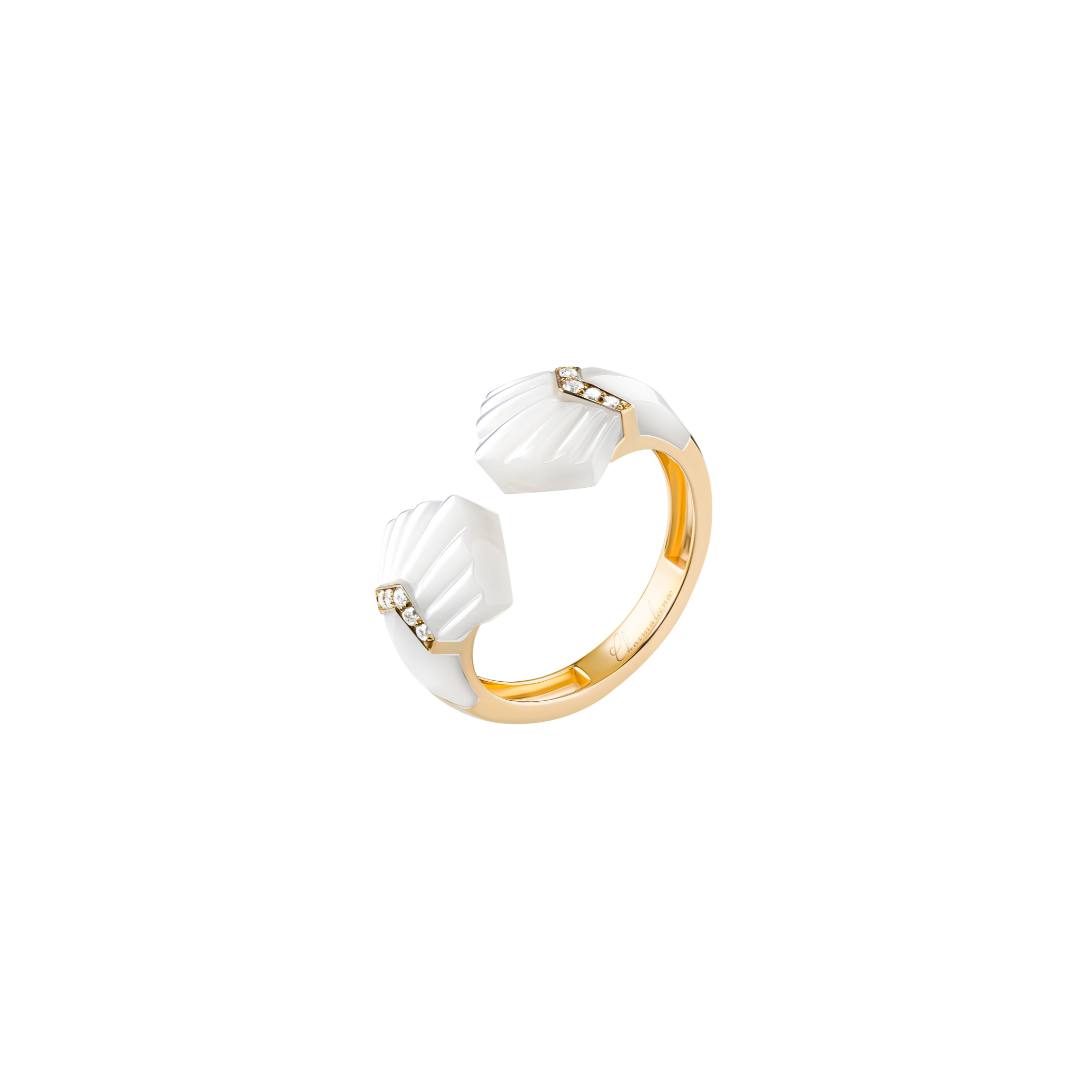 Elements Ring Outlined In Diamonds White Mother of Pearl Yellow gold