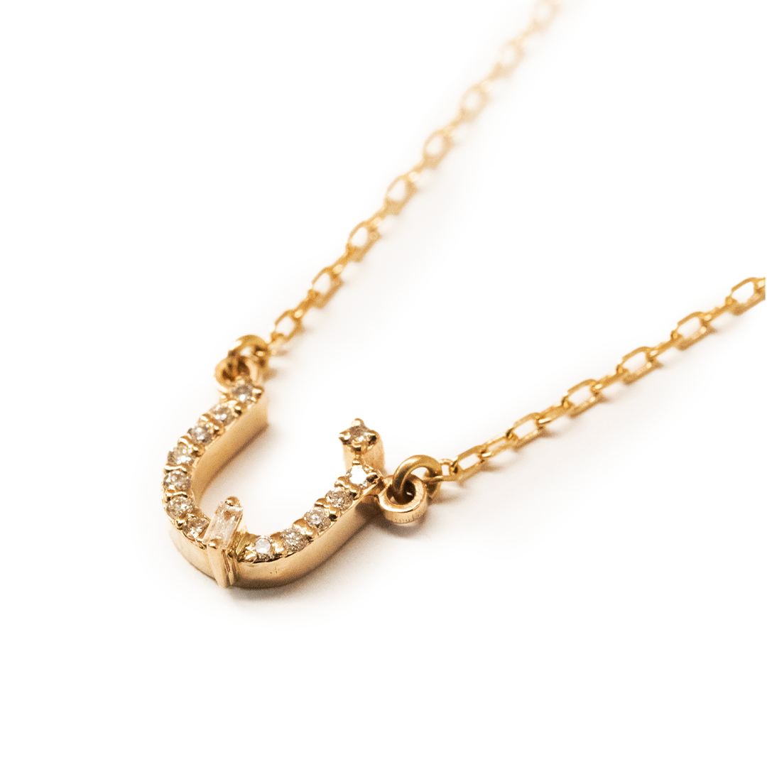 CA–LOVE–GRAPHY NECKLACE - SINGLE LETTER - PAVED - ن